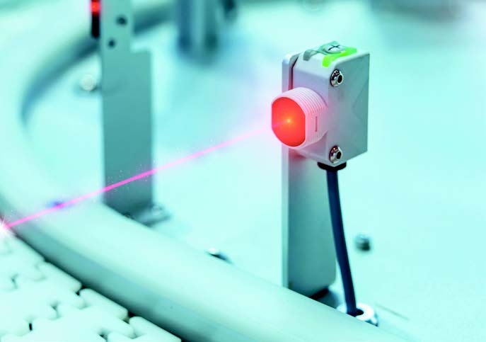 laser reflector structure